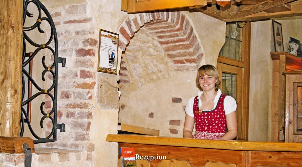 Irseer Klosterbraeu Екстериор снимка
